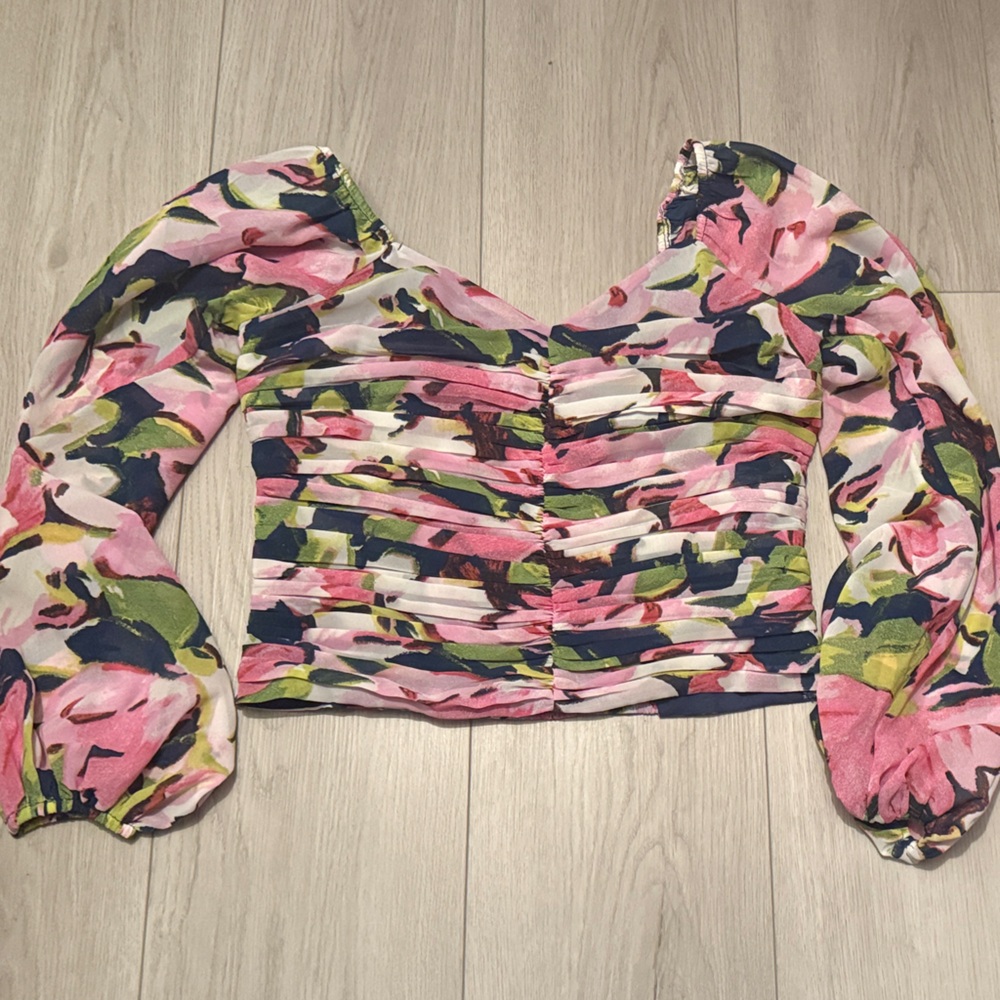 Vibrant Floral Women's Blouse with Puff Sleeves